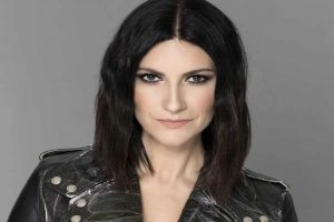 Laura Pausini confessa con quanti uomini è andata a letto